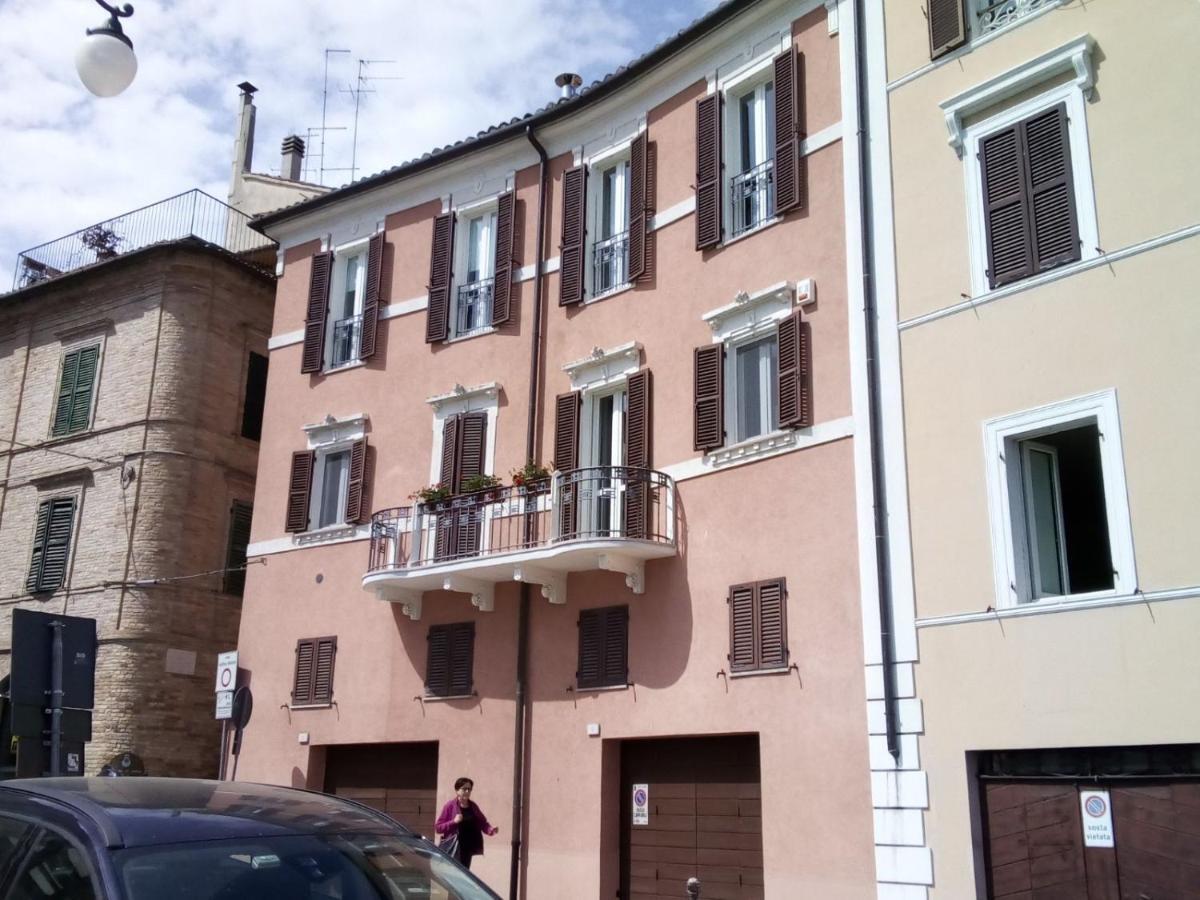 Le Stanze Di Vicolo Bonfigli Apartment Osimo Ngoại thất bức ảnh